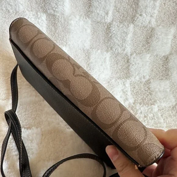 NWT! Coach F88921 Star Wars Hayden Foldover Crossbody Clutch In Signature Canvas - Picture 5 of 14